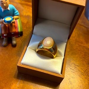 Kate spade Baby pink Big stone ring size 6